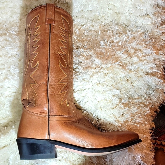 Old West 9.5-D Tan Leather Boots - Picture 5 of 5